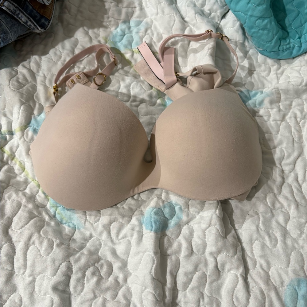 Victoria secret seamless nude bra
